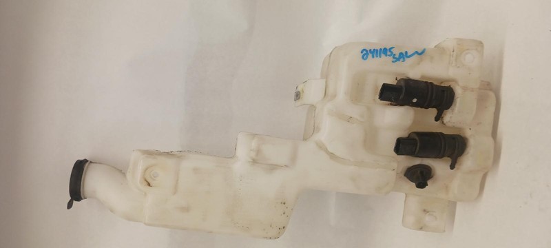15-'20 CHEVROLET SUBURBAN 1500 Washer Bottle reservoir pump OEM