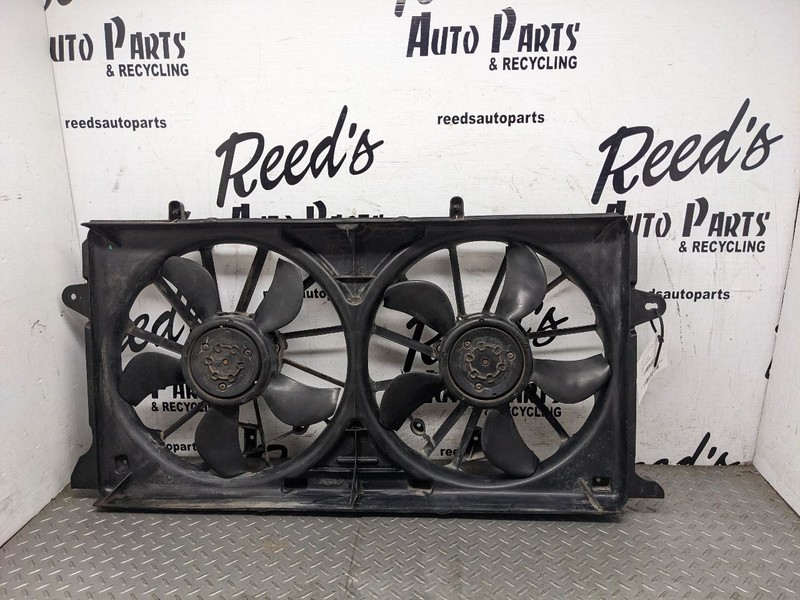 Radiator Fan Motor Fan Assembly Fits 14-21 SILVERADO 1500 PICKUP 1185909