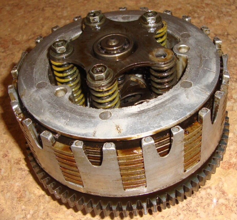 2001 Yamaha Warrior YFM350 YFM 350 ATV Engine Motor Clutch Plates & Housing M1