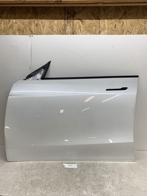 2018-2023 Tesla Model Y Front Left Driver Door Shell W/O Glass 54033