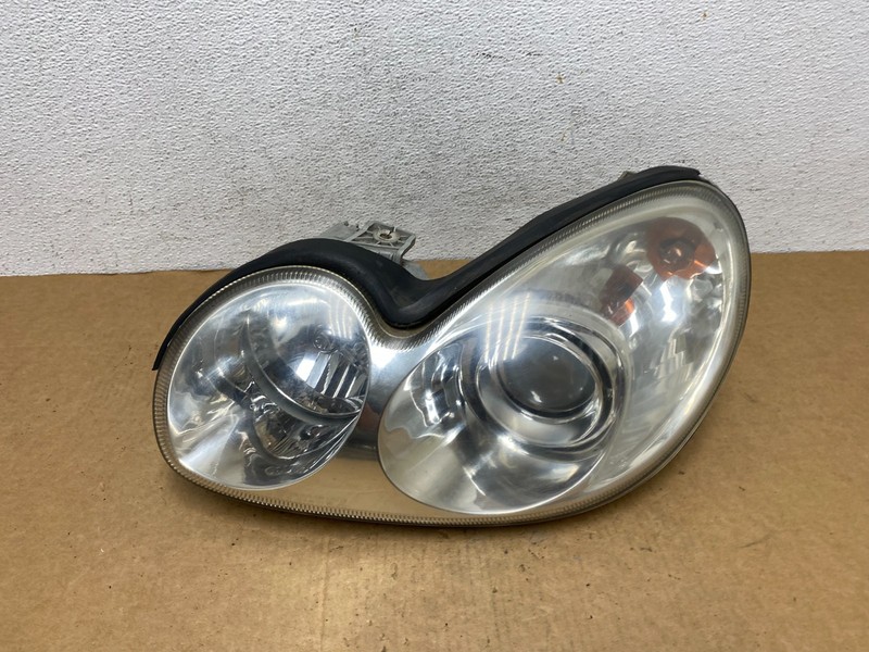 2002 to 2005 Hyundai Sonata Left Driver LH Side Headlight Halogen Oem AD4625 DW