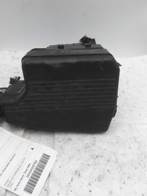 2016 MAZDA CX-5 OEM Fuse Box Black KD4566760A 111K Miles - Fast Shipping