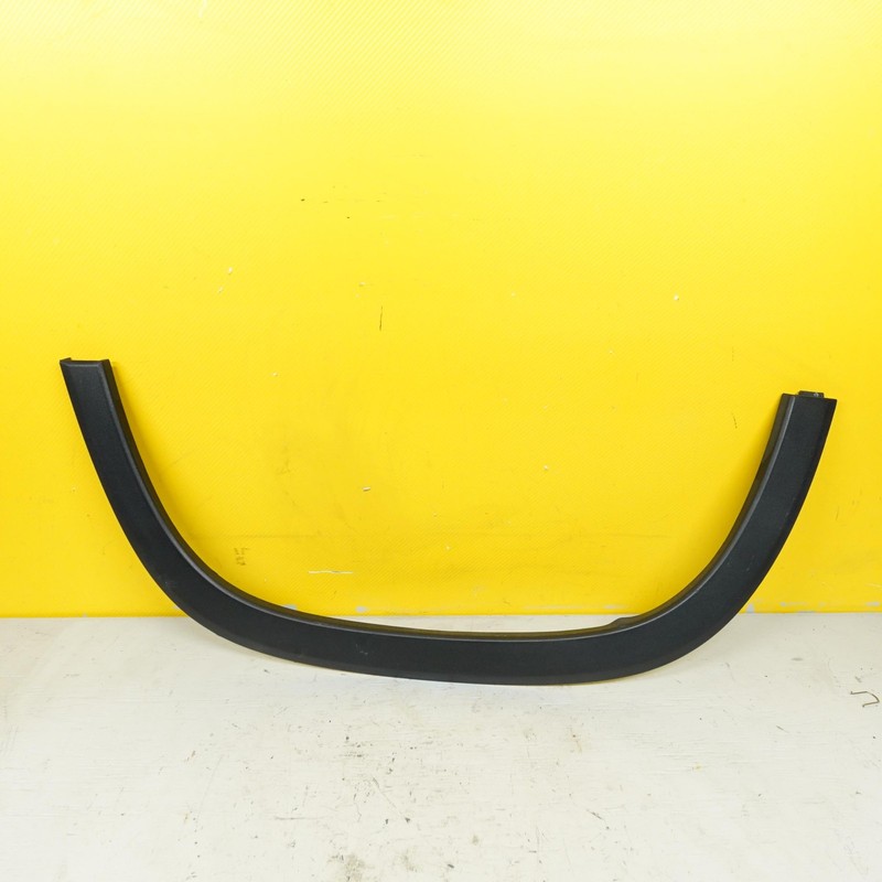 2022-2024 CHEVROLET TRAVERSE OEM REAR RIGHT BLACK WHEEL OPENING MOLDING OEM
