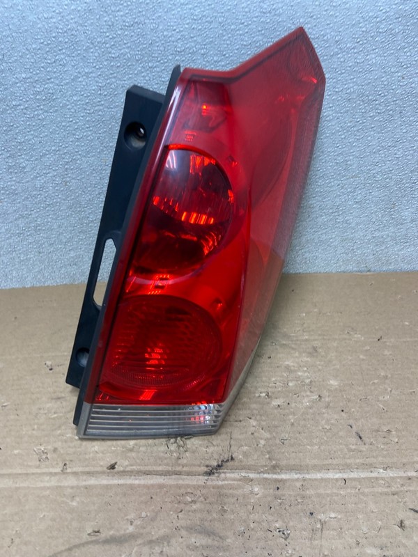 2004 to 2009 Nissan Quest Right Passenger RH Side Tail Light AB4788