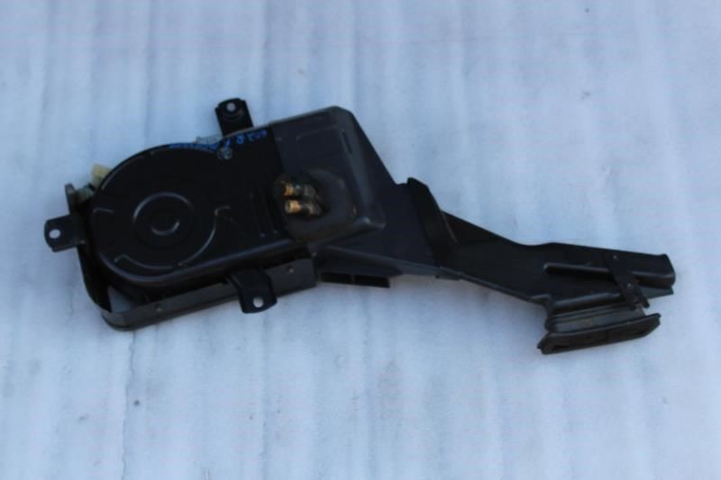 1992 TOYOTA LANDCRUISER REAR HEATER BLOWER MOTOR 87110-60110
