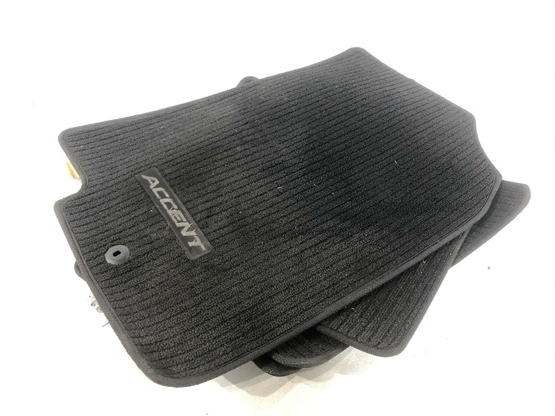 2012-2017 Hyundai Accent Floor Mat Assembly Oem *