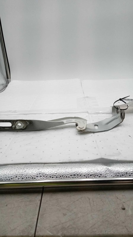 Honda CR-V 2016 Bonnet Hinge/Strut 4635674 6456