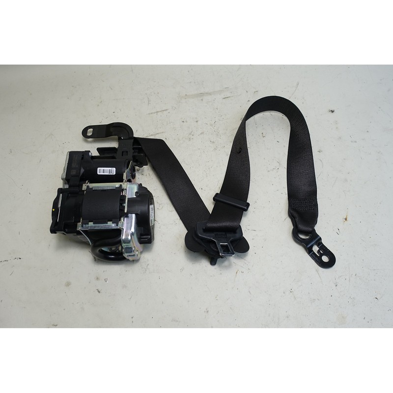 2020 BMW G20 3-Series Right Front Upper Seat Belt Strap Black REMA Active OEM