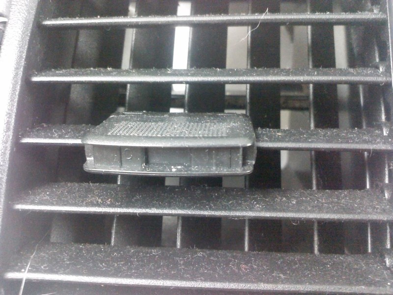 M35 2006 Dash Bezel 131378