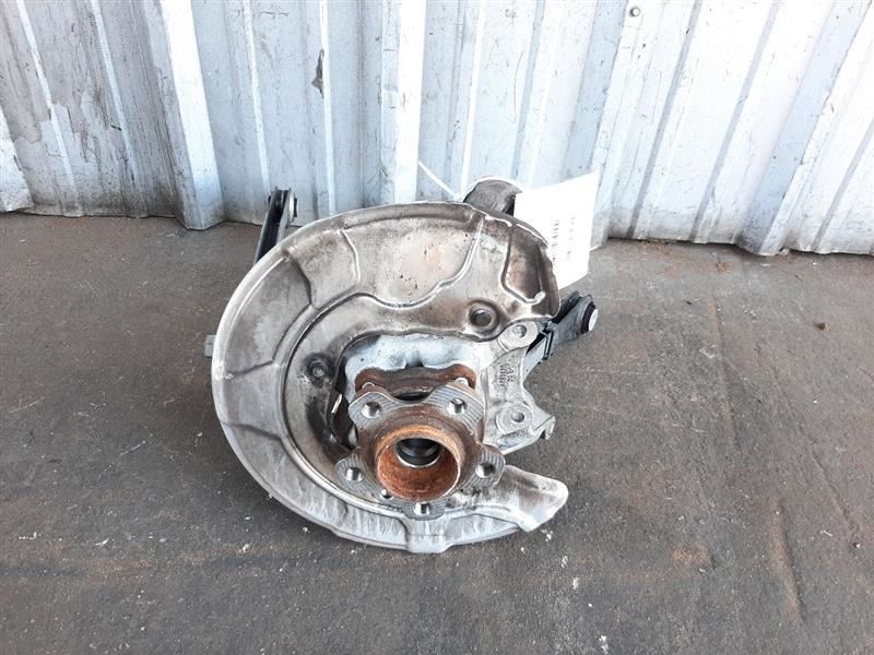 BMW G11 740i 750i Left Rear Suspension Spindle Knuckle Hub Control Arm