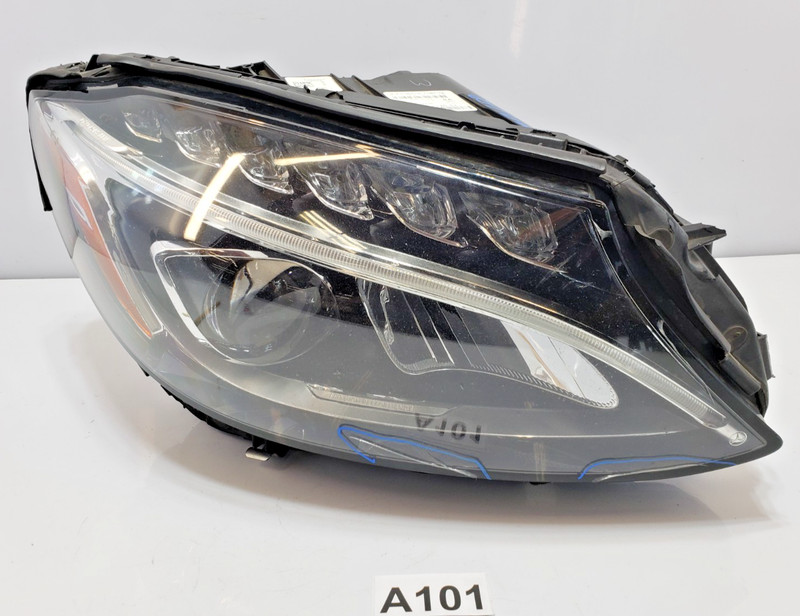 ✅15-18 OEM Mercedes W205 C300 C43 AMG Front Right Passenger Headlight LED NOTE*