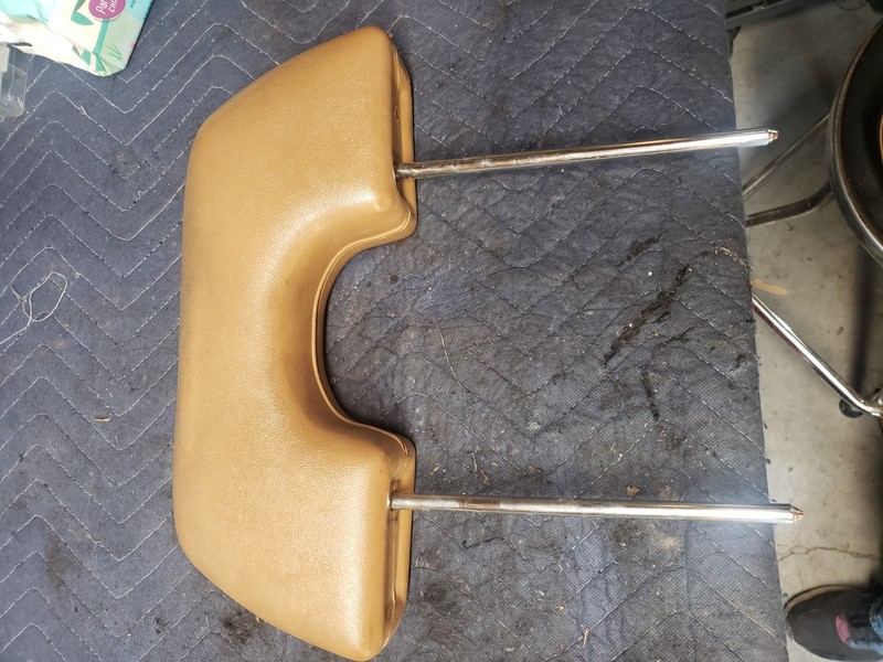 1994 Chevy C70 C6500 Upper Bench Seat Back Headrest
