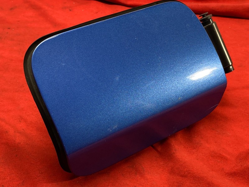 11-16 BMW F10 5 Series M5 Fuel Tank Gas Lid Door Cover Pot Cap Assmbly Blue OEM✅