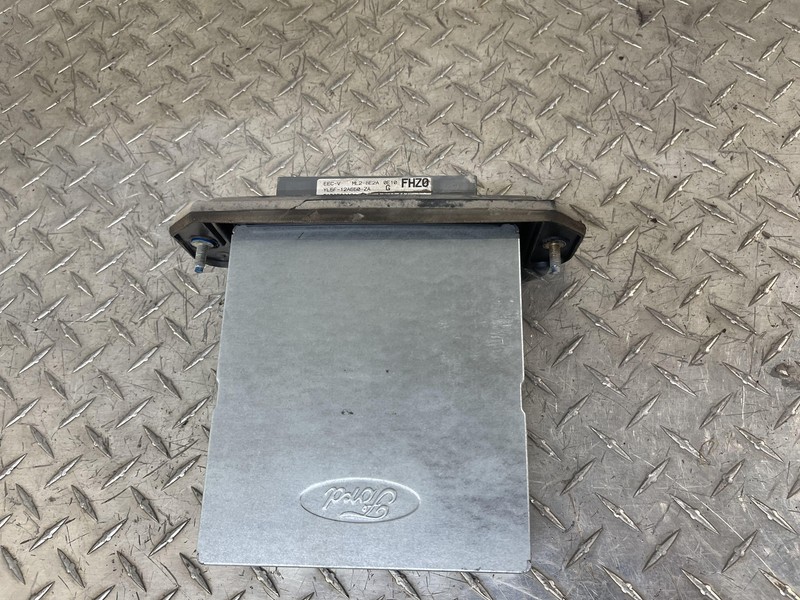 2000 Ford Ranger Engine Computer YL5F-ZA Manual Transmission Oem Tested