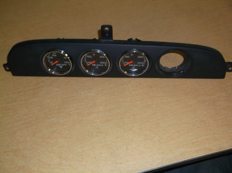 Pollak 32324-102 International 3613897C1 Gauge Panel Assembly 3598345F92