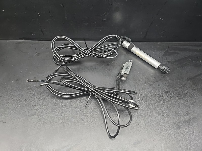 09-15 INFINITI G37 Q60 CONVERTIBLE ROOF LIFT HYDRAULIC SHOCK RIGHT OEM