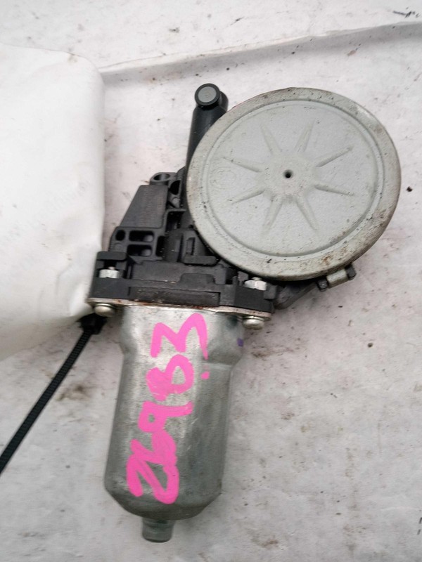 2009 Nissan Rogue Left Front Window Regulator Blue Used OEM 97690 210K Miles