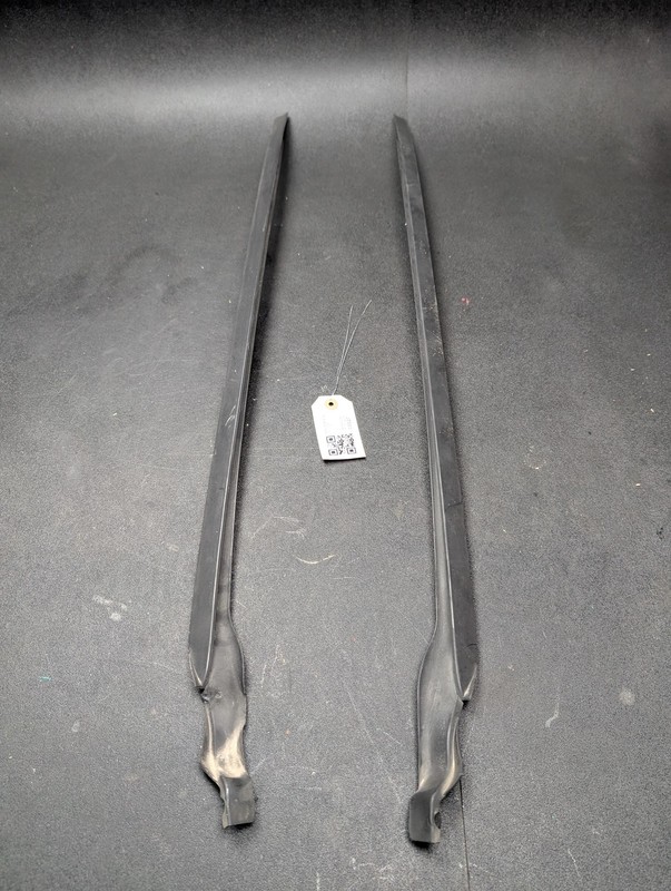 2PC Right & Left Windshield Moldings Set 2018 Jaguar XE S GX73-025A53-AG 19 20
