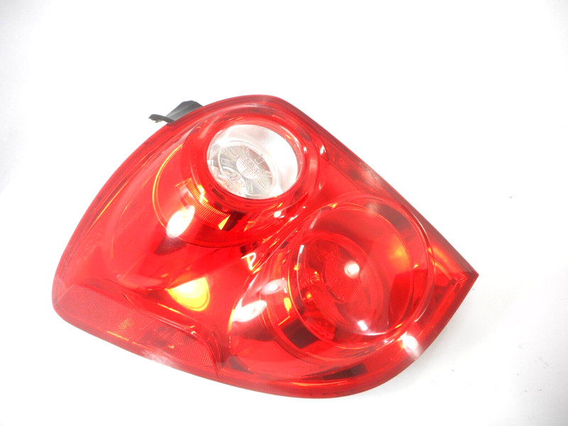 10-15 Chevrolet Equinox Tail Light Lamp Driver Left OEM