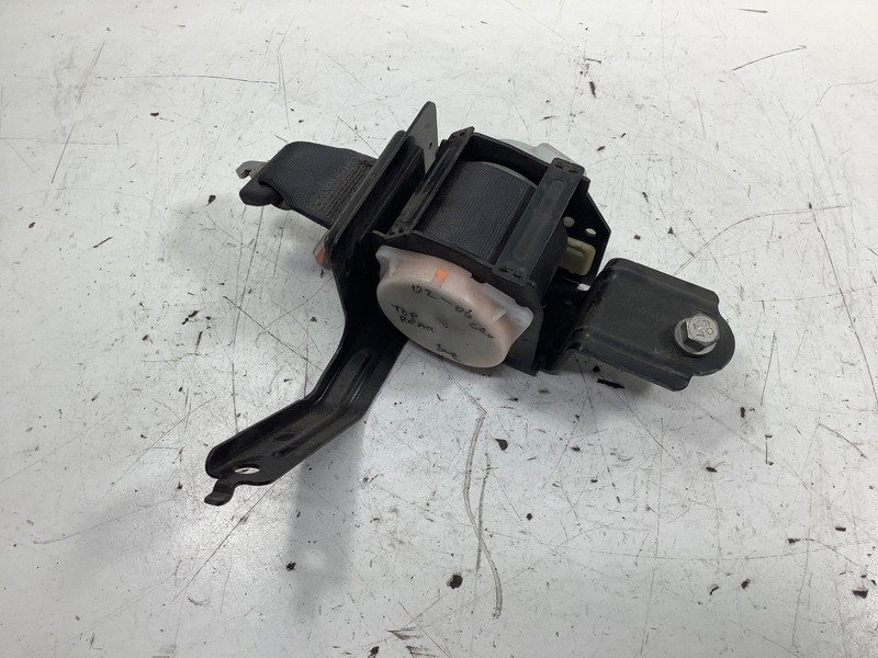 02-06 Honda CR-V Top Rear Seat Belt Black OEM