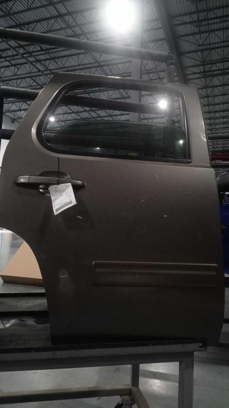 2011 Chevrolet Tahoe Right Rear Door Brown PW PL 4DR SUV 369966 153K Miles