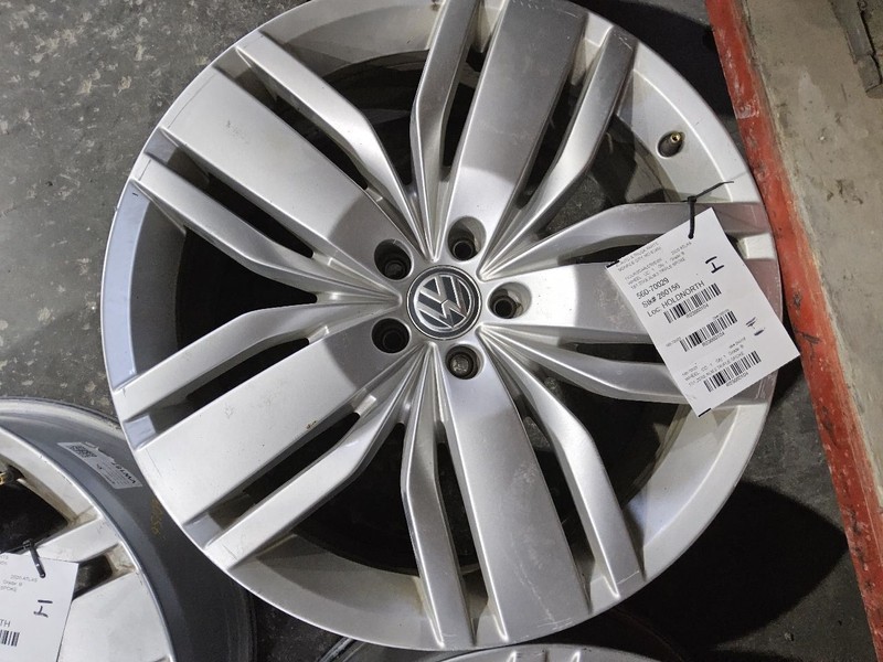 2018-2020 Volkswagen Atlas Wheel Rim 20x8 Alloy 5 Triple Spoke Painted Silver
