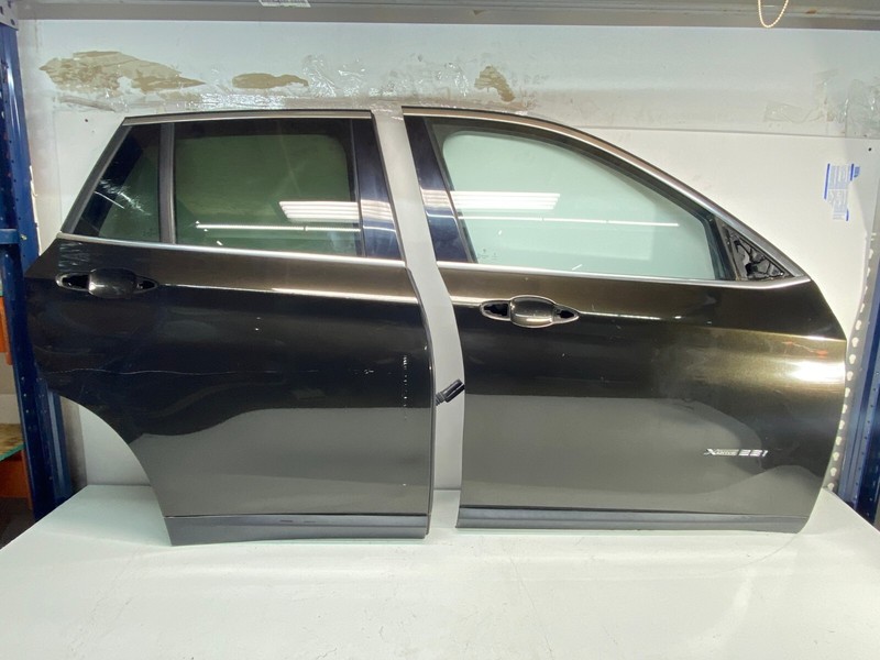 16-22 BMW F48 X1 Front & Rear Right Passenger Side Door Shell Set Brown C07 OEM✅