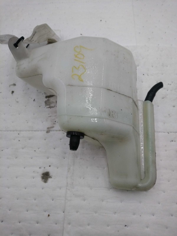 2017 Mitsubishi Outlander Sport Washer Fluid Reservoir OEM Grey 2.4L 49K Miles