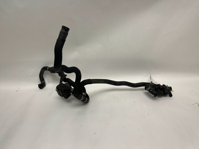 2012-2018 BMW 650I LEFT DRIVER SIDE ENGINE WATER COOLING COOLANT PUMP VALVE OEM