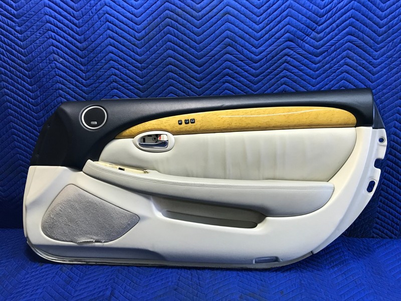 02-05 Lexus SC430 Z40 Front Right Passenger Side Door Interior Panel OEM