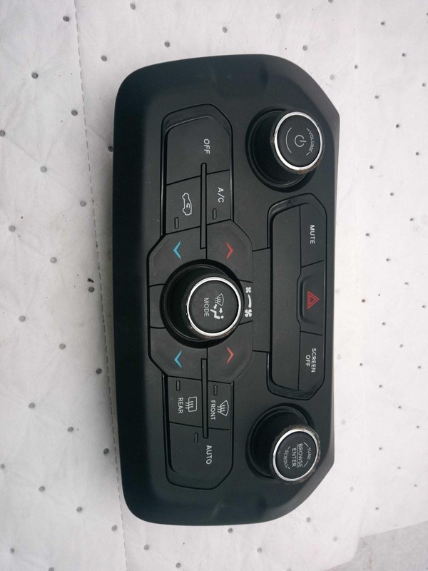 2020 Jeep Renegade A/C Selector Switch OEM Blue 55K Miles Warranty