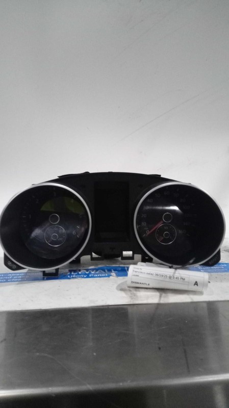 2013 Volkswagen Jetta Speedometer Gauge OEM White 123K Miles NJ25-19088-471764