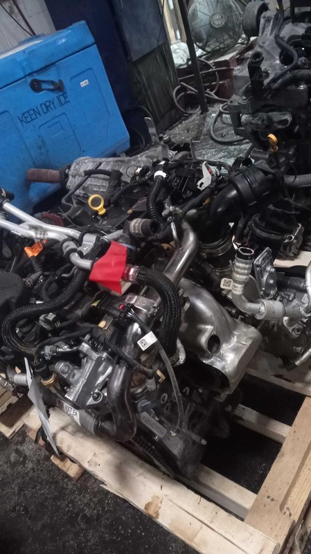 2022 Ford Explorer 2.3L Engine Complete Assembly, 25K Miles, OEM, Silver