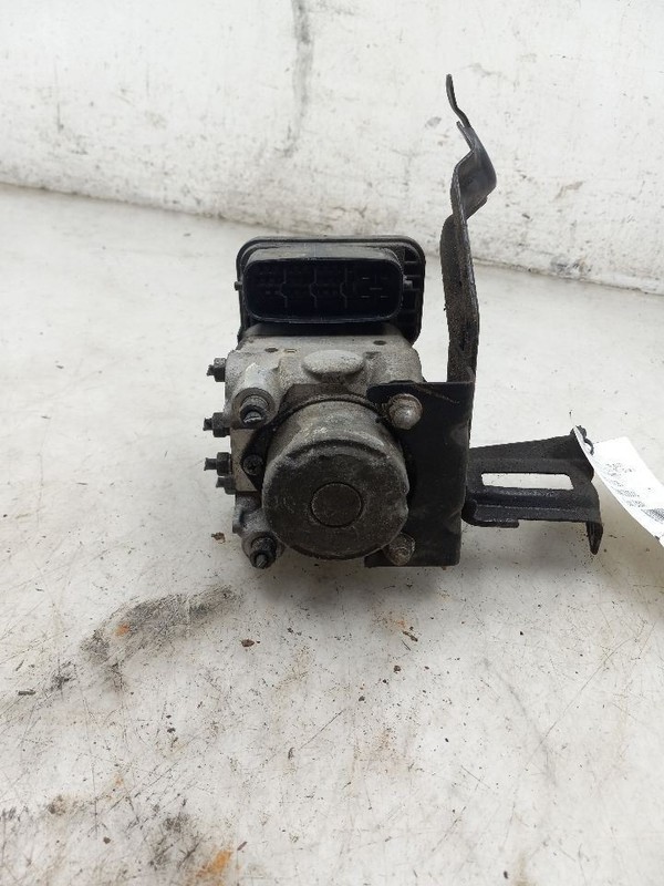 03 LEXUS ES300 3.0L ANTI-LOCK BRAKE ACTUATOR ABS PUMP