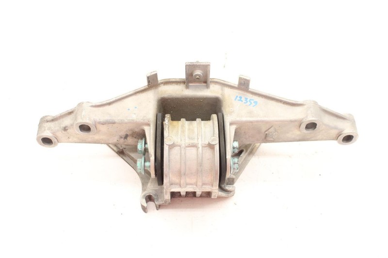 00-04 Porsche Boxster 3.2L Engine Mount 98637530901