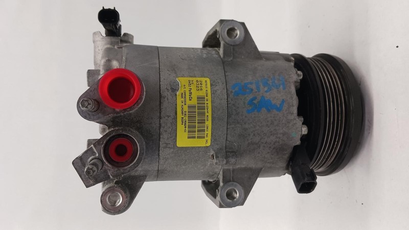 17-'19 FORD ESCAPE AC Compressor 1.5L 64k miles OEM 1 Year Warranty!