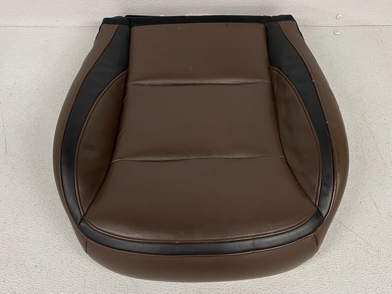 ⭐2017-2019 INFINITI QX30 FRONT LEFT DRIVER LOWER SEAT CUSHION BROWN OEM LOT2315