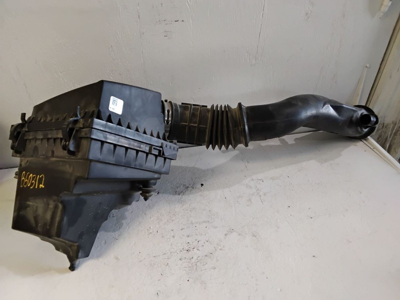 2019-2024 Ford Edge Air Cleaner Intake Box Assembly 2.0L