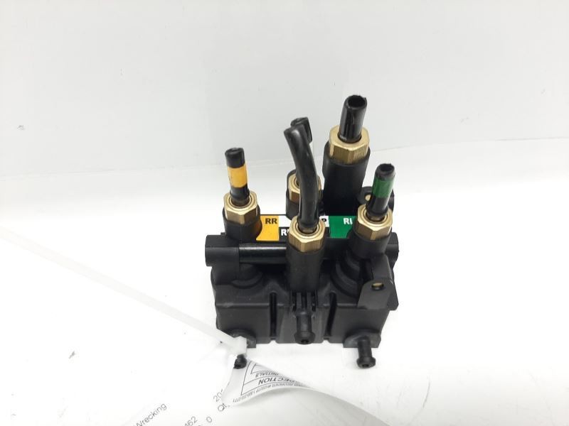 Range Rover HSE Suspension Valve Compressor Block Solenoid cpla5b710bc