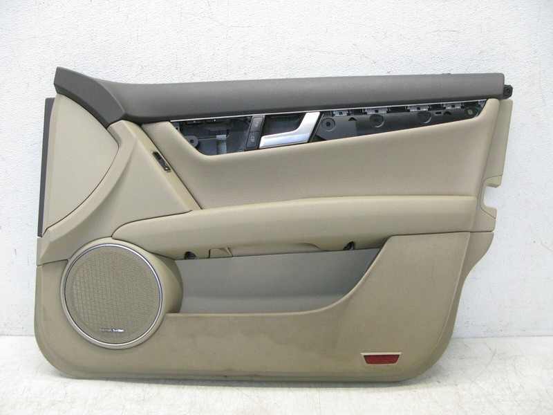08-14 MERCEDES W204 C300 C350 C63 SEDAN INTERIOR DOOR PANEL RIGHT FRONT OEM 1012
