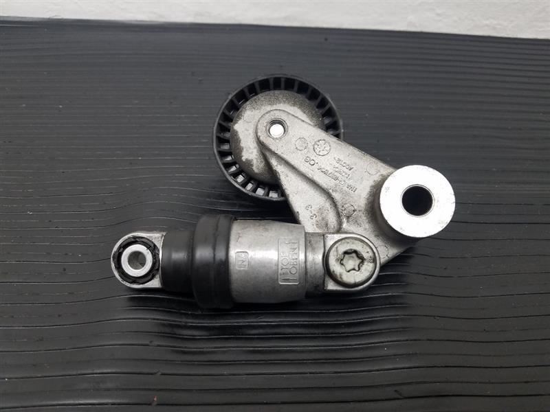 06-21 Kia Sedona 6 Cylinder Belt Tensioner OEM 25281-3C100