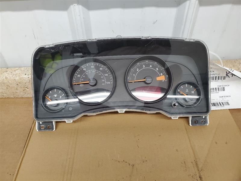 Speedometer Classic Style Vertical Rear Door Handle Fits 15-17 COMPASS 279585