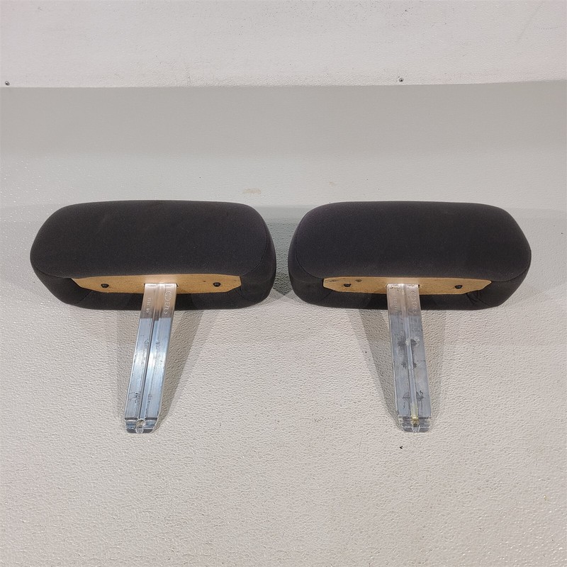 99-04 Mustang Gt Cloth Headrest Head Rest Set Lh Rh Aa7321