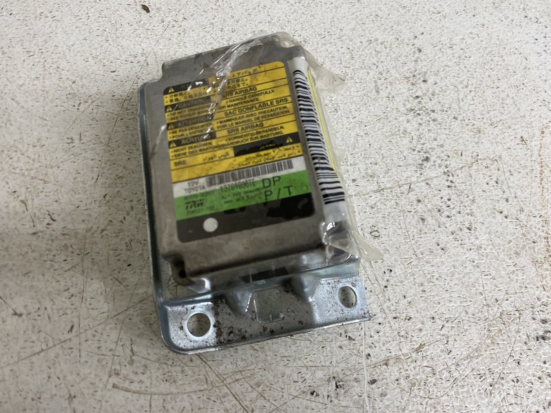 2000 Toyota Tundra Control Occupant Module 89170-0C011 Seat Sensor Computer
