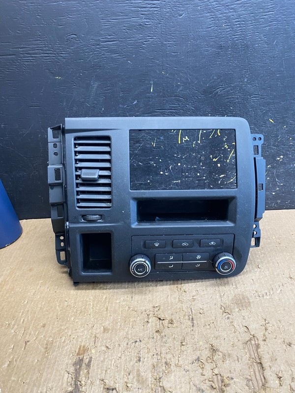 2012-2021 Nissan NV2500 NV3500 Radio Bezel Center Trim Climate Control Z9695 DG
