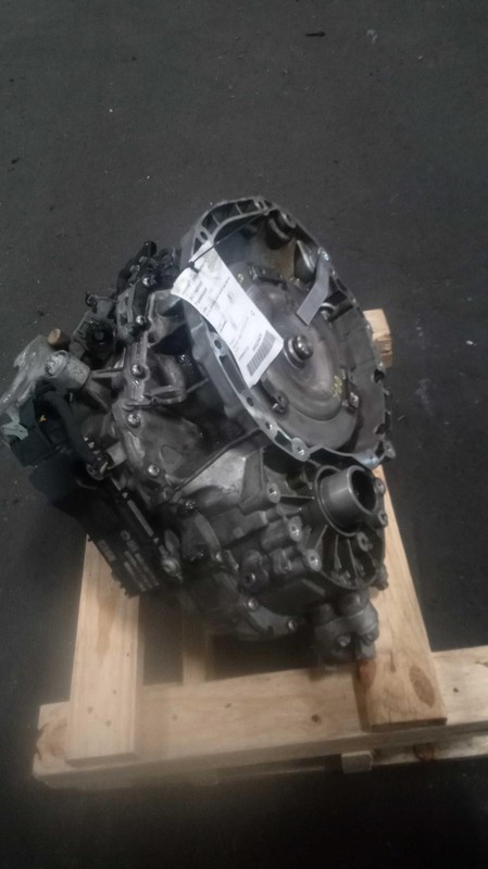 2017 Jeep Cherokee Automatic Transmission Assembly 4WD OEM 105K Miles Grey