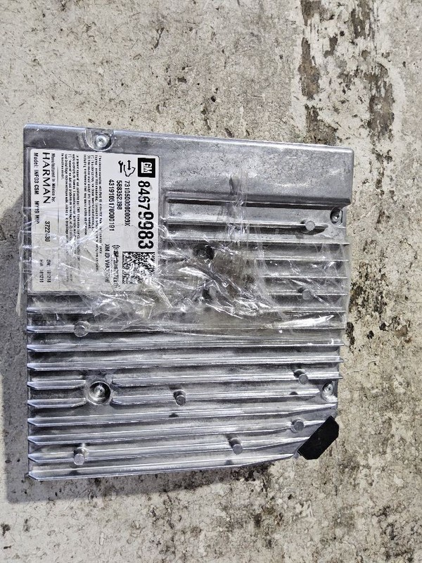 2019-2023 Chevy MALIBU Radio Receiver