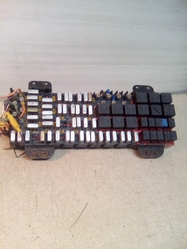 1999 Sterling Fuse Relay Block