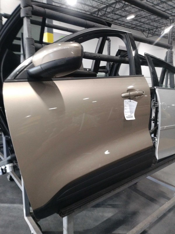 2020 Ford Escape Left Door Gold 4DR SUV Good Condition OEM Part 699290