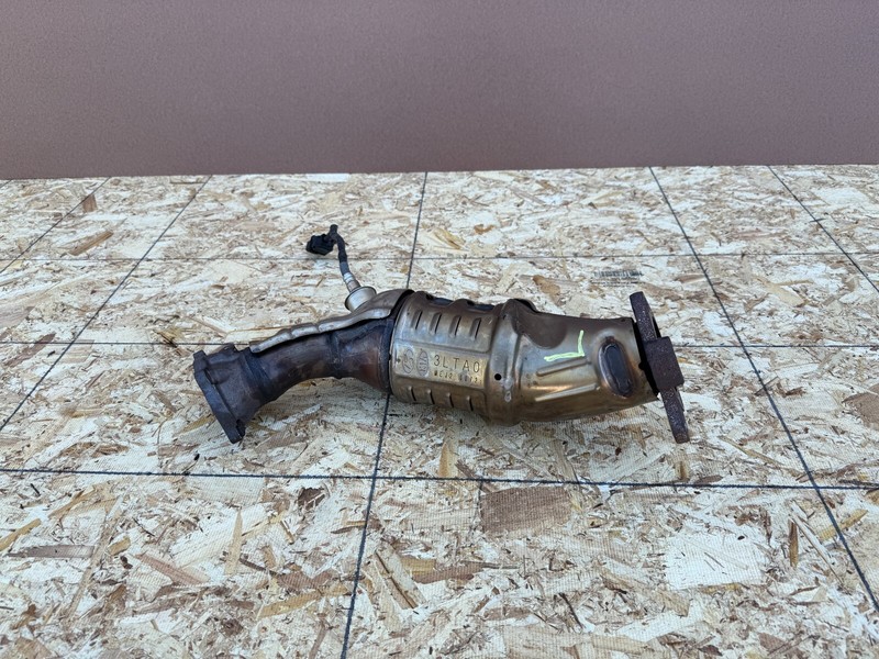 GENESIS G70 G80 G90 2017-2025 OEM LEFT DRIVER MANIFOLD MUFFLER EXHAUST PIPE 3.3T
